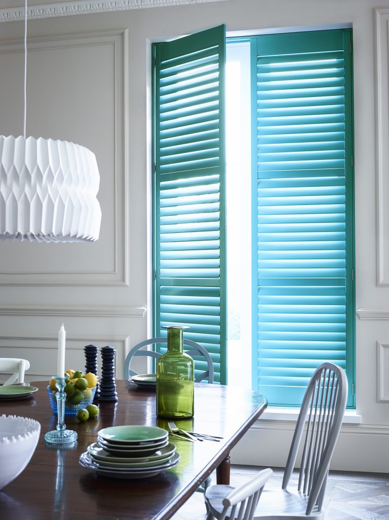 Which shutter slat size should I choose for my window? 