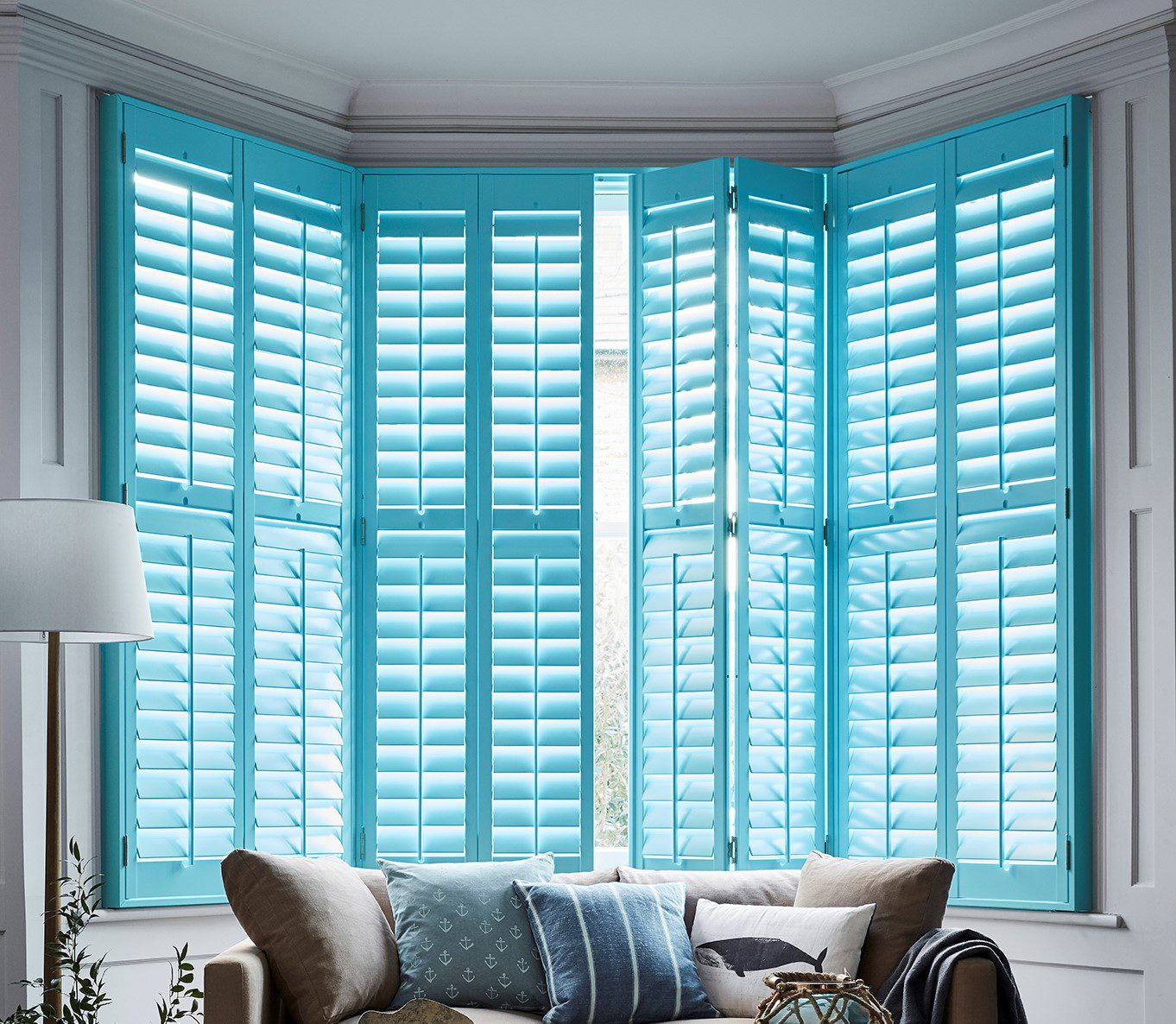 Which Colour is Best for your Plantation Shutters? thumbnail